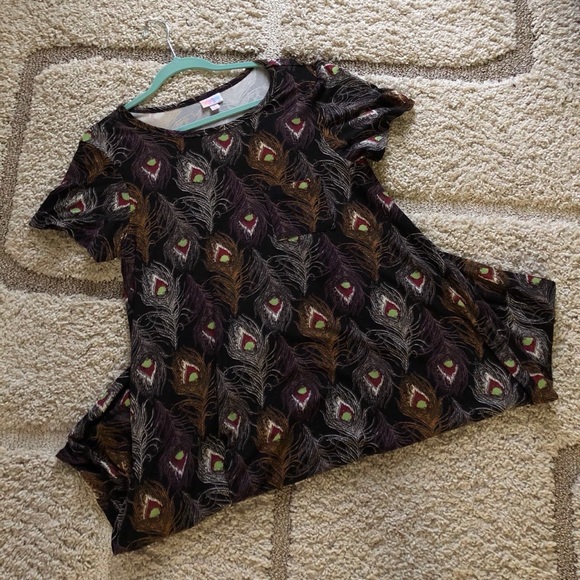 Lularoe M Carly - Picture 2 of 3